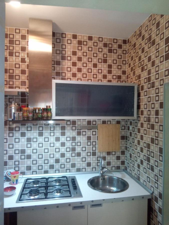 Casa Vacanze Maison Zio Bruno A' Scalinatella เนเปิลส์ ภายนอก รูปภาพ