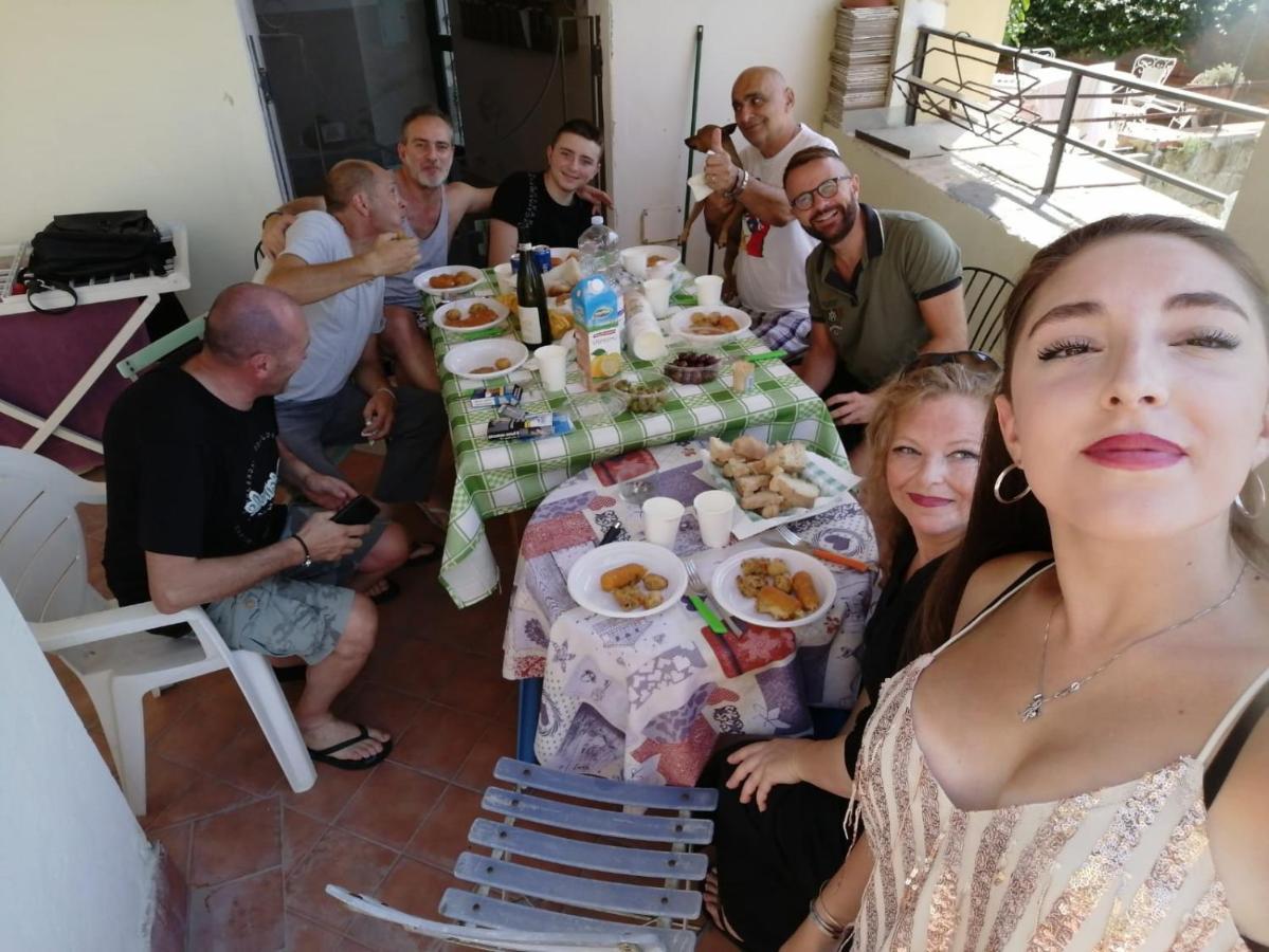 Casa Vacanze Maison Zio Bruno A' Scalinatella เนเปิลส์ ภายนอก รูปภาพ