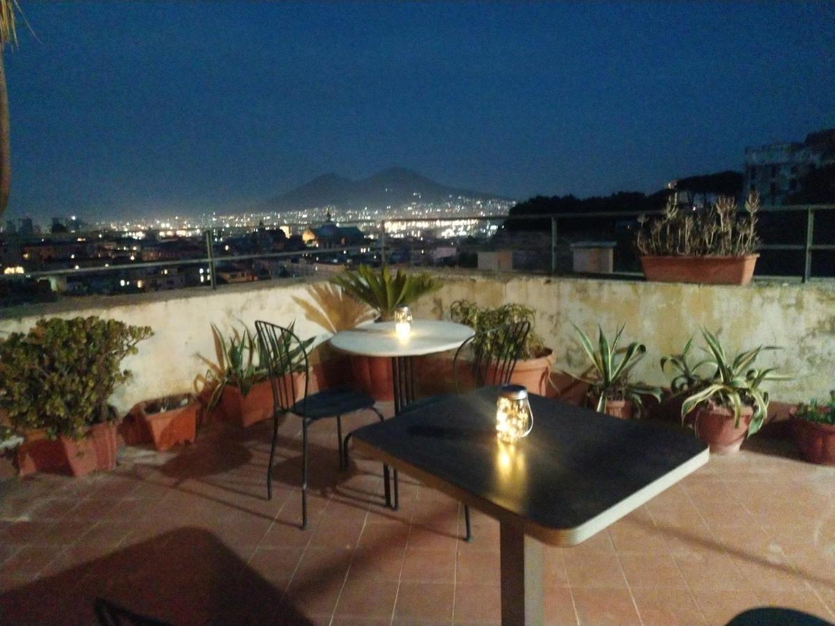 Casa Vacanze Maison Zio Bruno A' Scalinatella เนเปิลส์ ภายนอก รูปภาพ