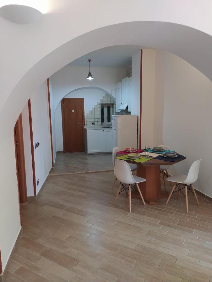 Casa Vacanze Maison Zio Bruno A' Scalinatella เนเปิลส์ ภายนอก รูปภาพ