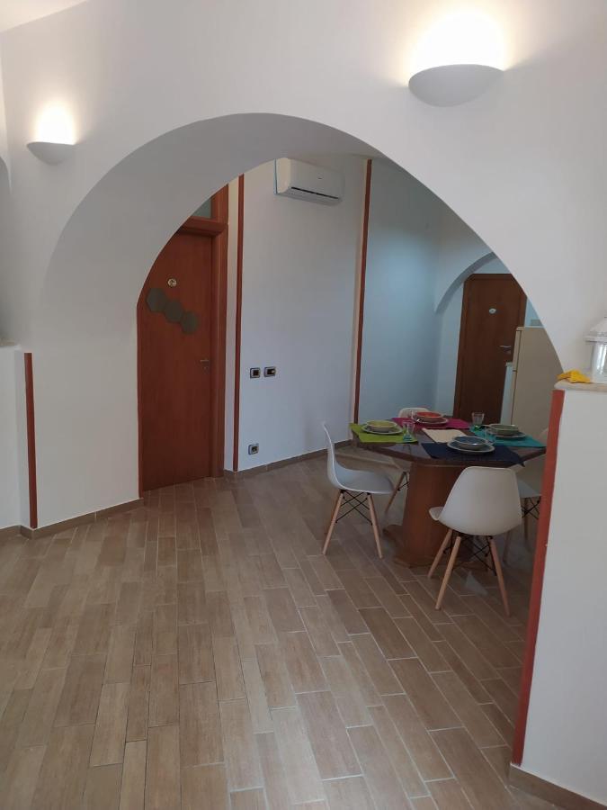 Casa Vacanze Maison Zio Bruno A' Scalinatella เนเปิลส์ ภายนอก รูปภาพ